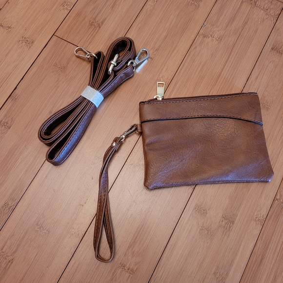 Reseller Wholesale (4) Large Boho Handbags Purses with Accessories - Picture 10 of 10